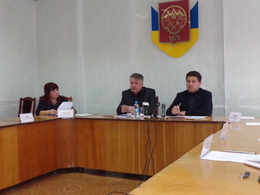 В Красноармейске сформирован новый состав чрезвычайной противоэпизо... В Красноармейске сформирован новый состав чрезвычайной противоэпизоотической комиссии (фото) - фото 1
