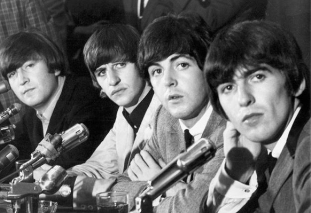 Трішки британського гумору від The Beatles у їхній Міжнародний день (Фото) (фото) - фото 1 Трішки британського гумору від The Beatles у їхній Міжнародний день (Фото) (фото) - фото 1