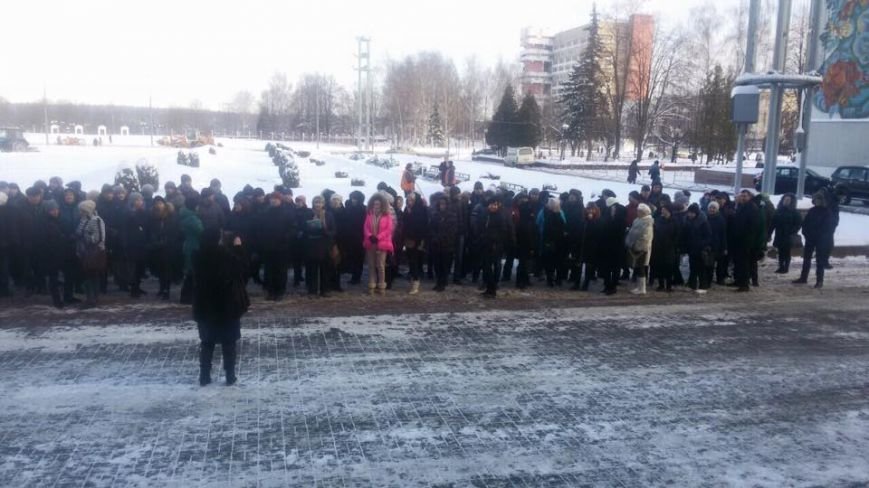 В Новополоцке митинговали индивидуальные предприниматели (фото) - фото 4 В Новополоцке митинговали индивидуальные предприниматели (фото) - фото 4