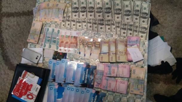 Краматорск используют как базу для поставок продуктов на оккупированную территорию (фото) - фото 2 Краматорск используют как базу для поставок продуктов на оккупированную территорию (фото) - фото 2