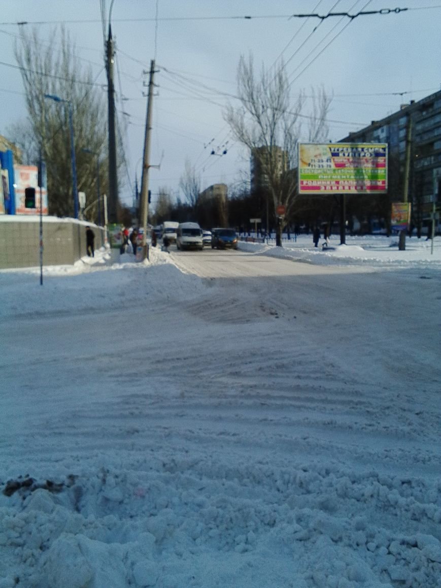 Третий день снежного коллапса в Николаеве: ситуация на дорогах города и области (Постоянно обновляется) (фото) - фото 1 Третий день снежного коллапса в Николаеве: ситуация на дорогах города и области (Постоянно обновляется) (фото) - фото 1