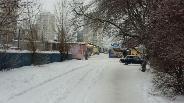 Днепропетровск после снегопада: транспорт работает без сбоев, тротуары посыпаны (ФОТО) (фото) - фото 2 Днепропетровск после снегопада: транспорт работает без сбоев, тротуары посыпаны (ФОТО) (фото) - фото 2