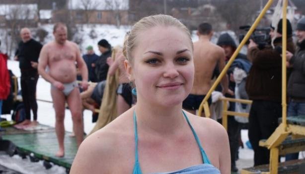 Водохреща у Вінниці: на Вишенському озері купалися від малого до великого (фото) - фото 1 Водохреща у Вінниці: на Вишенському озері купалися від малого до великого (фото) - фото 1