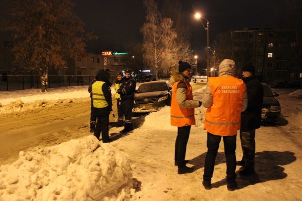 В Твери студенты попробовали себя в роли инспекторов ДПС (фото) - фото 3 В Твери студенты попробовали себя в роли инспекторов ДПС (фото) - фото 3