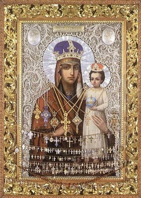 Почаївська ікона Богоматері - серед 12 чудотворних ікон України (фото) - фото 8 Почаївська ікона Богоматері - серед 12 чудотворних ікон України (фото) - фото 8