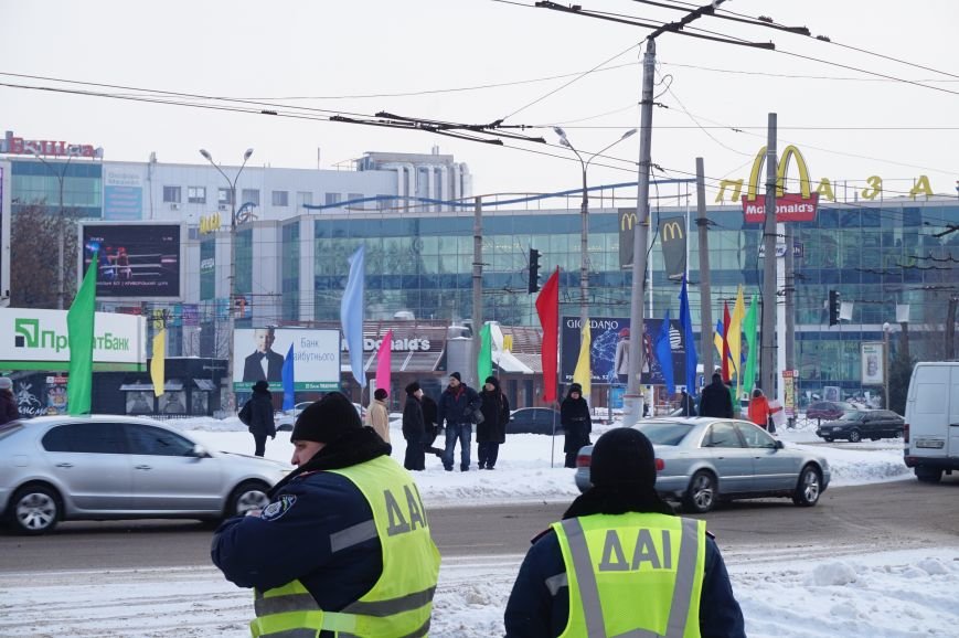 Криворожские активисты выступили против политрепрессий в Украине (ОБНОВЛЕНО, ФОТО) (фото) - фото 2 Криворожские активисты выступили против политрепрессий в Украине (ОБНОВЛЕНО, ФОТО) (фото) - фото 2