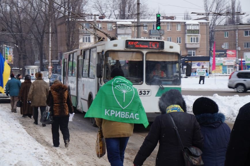 Криворожские активисты выступили против политрепрессий в Украине (ОБНОВЛЕНО, ФОТО) (фото) - фото 2 Криворожские активисты выступили против политрепрессий в Украине (ОБНОВЛЕНО, ФОТО) (фото) - фото 2