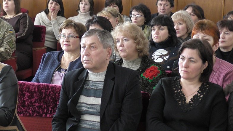 В Добропольской райгосадминистрации торжественно встретили День соборности Украины (ФОТО) (фото) - фото 1 В Добропольской райгосадминистрации торжественно встретили День соборности Украины (ФОТО) (фото) - фото 1