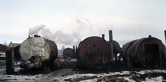 На Сумщине полиция разоблачила незаконное производство древесного угля на сумму 3,6 млн гривен (ФОТО) (фото) - фото 1 На Сумщине полиция разоблачила незаконное производство древесного угля на сумму 3,6 млн гривен (ФОТО) (фото) - фото 1