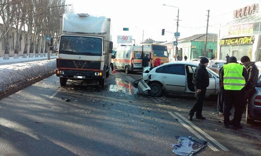 В аварии по дороге на одесский поселок Котовского пострадали двое малышей (ФОТО) (фото) - фото 1