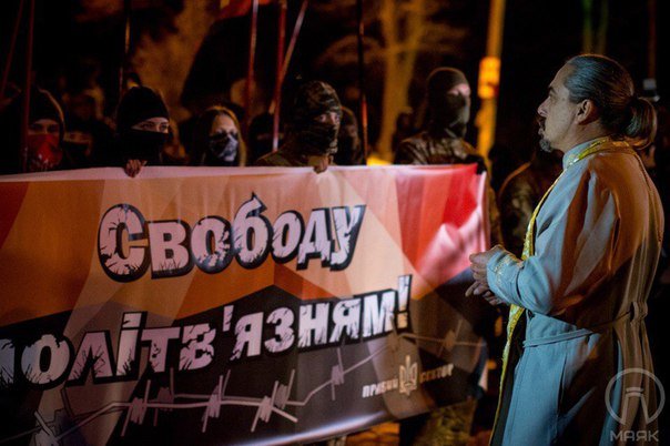В Одессе прошел марш в честь героев Крут (ФОТО) (фото) - фото 1