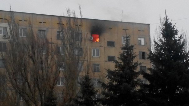 В Днепродзержинске горела квартира, сарай и еда (фото) - фото 2 В Днепродзержинске горела квартира, сарай и еда (фото) - фото 2