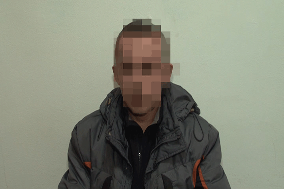 В области задержан террорист-шахтер из отряда Мозгового (ФОТО, ВИДЕО) (фото) - фото 1 В области задержан террорист-шахтер из отряда Мозгового (ФОТО, ВИДЕО) (фото) - фото 1