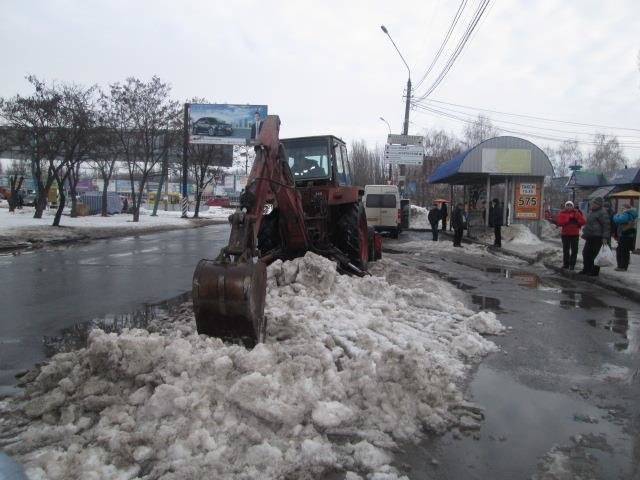 В Николаеве разогнали нелегальных одесских перевозчиков (ФОТО) (фото) - фото 1