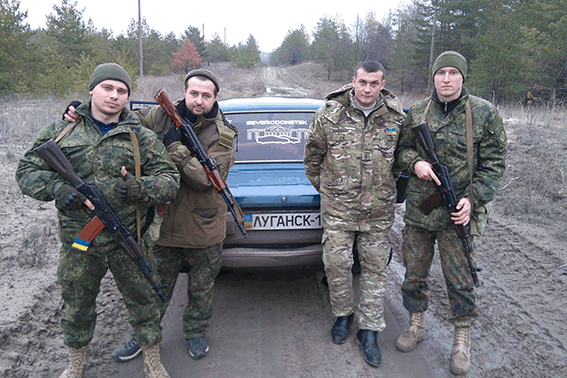 Луганские полицейские подтвердили свою готовность отразить нападение врага (ФОТО) (фото) - фото 2 Луганские полицейские подтвердили свою готовность отразить нападение врага (ФОТО) (фото) - фото 2
