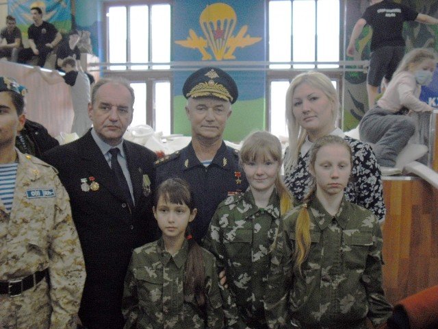 Кадеты Полевского смогут тренироваться в новом областном военно-спортивном центре Кадеты Полевского смогут тренироваться в новом областном военно-спортивном центре