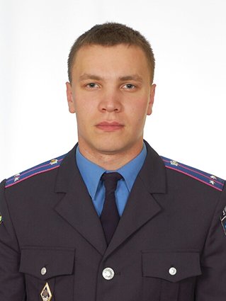 Сестра доверчивого криворожанина, которого ограбили случайные гостьи, поблагодарила полицейских (ФОТО) (фото) - фото 1 Сестра доверчивого криворожанина, которого ограбили случайные гостьи, поблагодарила полицейских (ФОТО) (фото) - фото 1