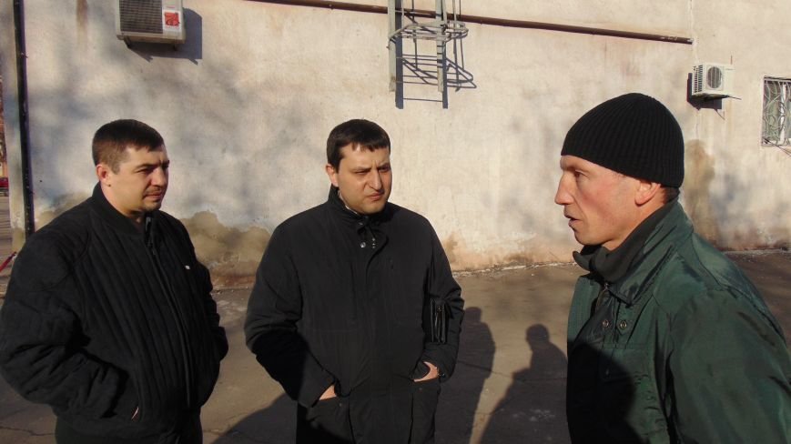Власти Мариуполя спасут бассейн Власти Мариуполя спасут бассейн