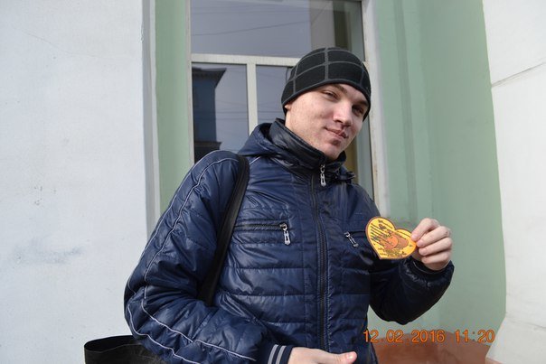 Волонтеры поздравили жителей Макеевки с Днем Валентина (фото) - фото 4