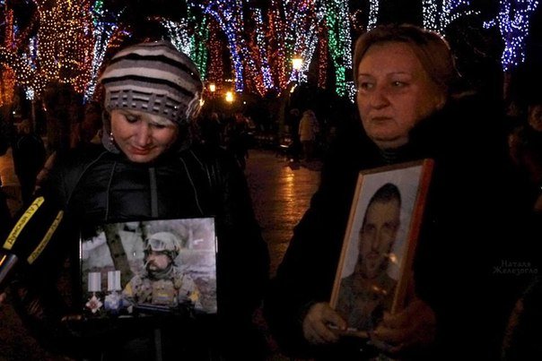 В Одессе прошел марш памяти погибших в Широкино патриотов (ФОТО) (фото) - фото 2