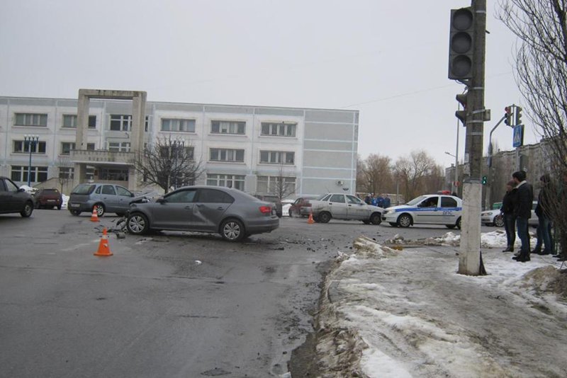 В Белгороде умерла пострадавшая в ДТП пассажирка автобуса (фото) - фото 1 В Белгороде умерла пострадавшая в ДТП пассажирка автобуса (фото) - фото 1