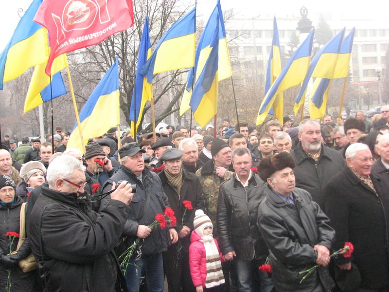 В Запорожье почтили память воинов-интернационалистов, - ФОТО (фото) - фото 1 В Запорожье почтили память воинов-интернационалистов, - ФОТО (фото) - фото 1