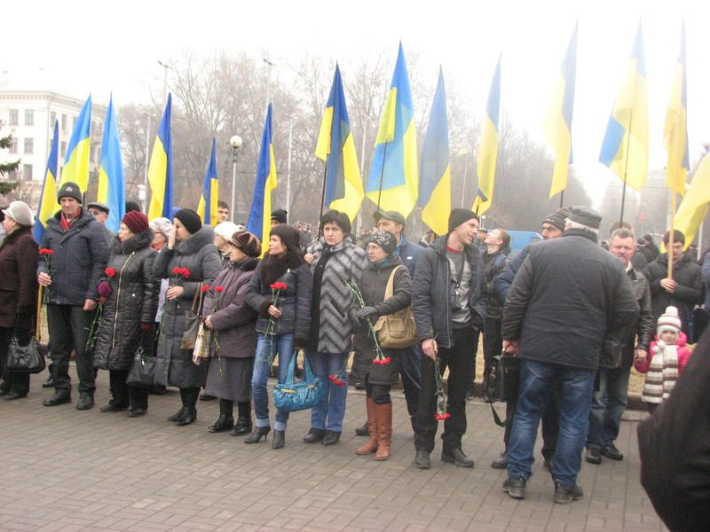 В Запорожье почтили память воинов-интернационалистов, - ФОТО (фото) - фото 1 В Запорожье почтили память воинов-интернационалистов, - ФОТО (фото) - фото 1