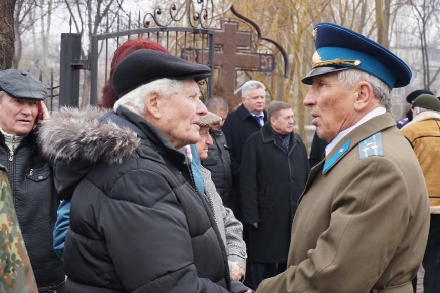 В Кривом Роге почтили память погибших воинов-интернационалистов (ФОТО) (фото) - фото 2 В Кривом Роге почтили память погибших воинов-интернационалистов (ФОТО) (фото) - фото 2
