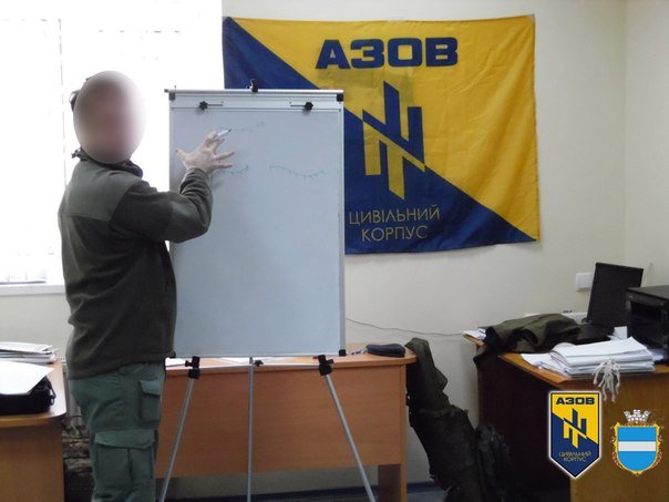 Кременчужане научились вести вести бой и защищать здания (ФОТО) (фото) - фото 1 Кременчужане научились вести вести бой и защищать здания (ФОТО) (фото) - фото 1