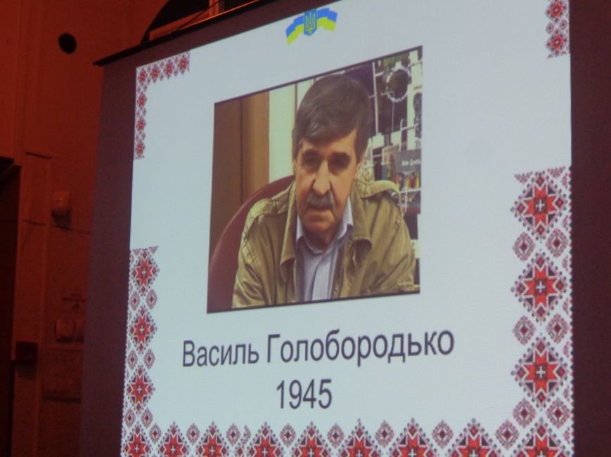 «Літературна година» в Красноармейском городком историческом музее: патриотизм в поэзии и Украина в сердце (фото) - фото 7 «Літературна година» в Красноармейском городком историческом музее: патриотизм в поэзии и Украина в сердце (фото) - фото 7