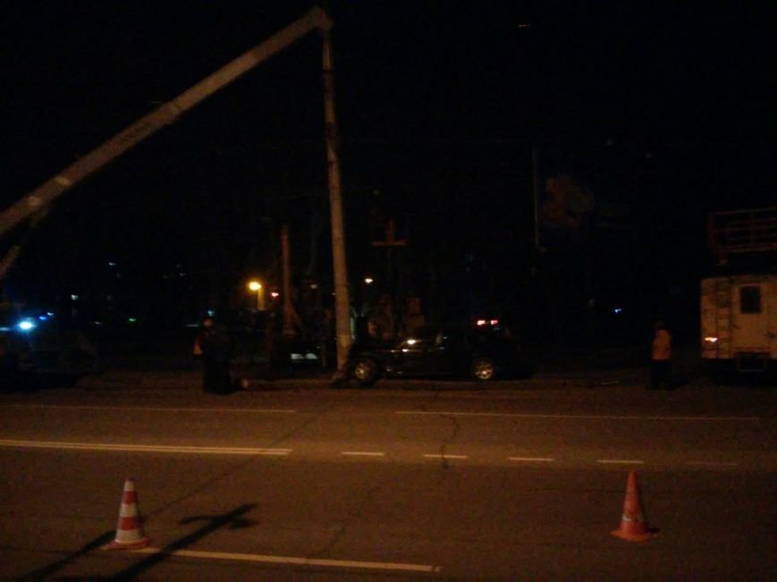 В Кривом Роге автомобиль В Кривом Роге автомобиль