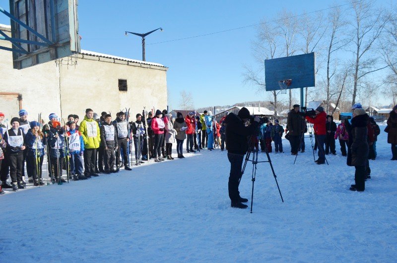 В южной части Полевского состоялись традиционные соревнования по биатлону на приз заслуженного учителя РСФСР Геннадия Чебыкина (фото) - фото 2 В южной части Полевского состоялись традиционные соревнования по биатлону на приз заслуженного учителя РСФСР Геннадия Чебыкина (фото) - фото 2