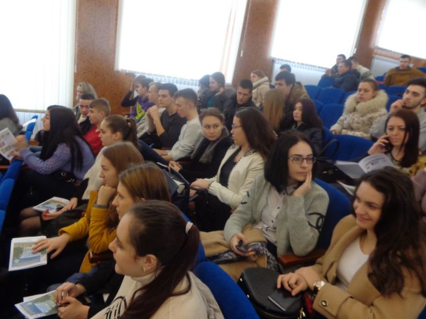Академическая мобильность как залог процветающей страны: в Красноармейске начался I Международный студенческий форум (фото) - фото 2 Академическая мобильность как залог процветающей страны: в Красноармейске начался I Международный студенческий форум (фото) - фото 2