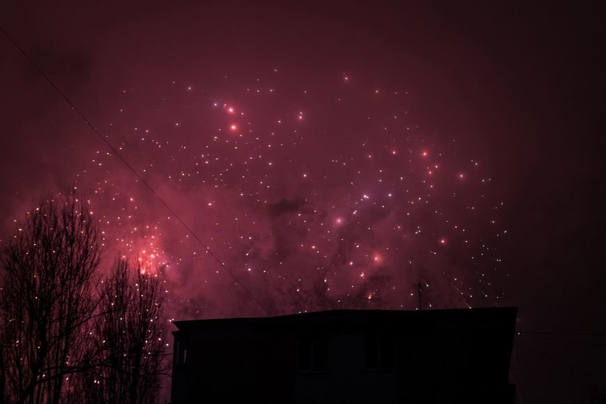 В Белгороде впервые 23 февраля отпраздновали с фейерверком (фото) - фото 2 В Белгороде впервые 23 февраля отпраздновали с фейерверком (фото) - фото 2