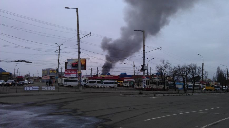 Пожар на Центрально-Городском рынке (ФОТО) (фото) - фото 1 Пожар на Центрально-Городском рынке (ФОТО) (фото) - фото 1