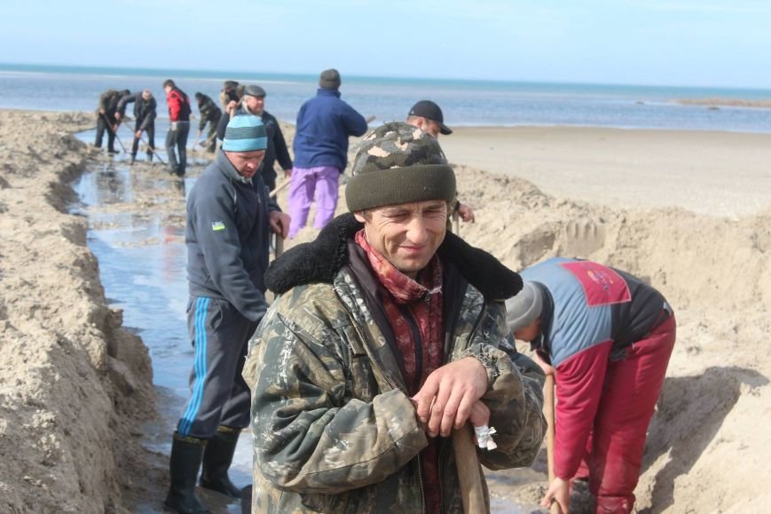Морской прорыв: Под Одесской экологи соединили лиман с морем (ФОТО) (фото) - фото 1
