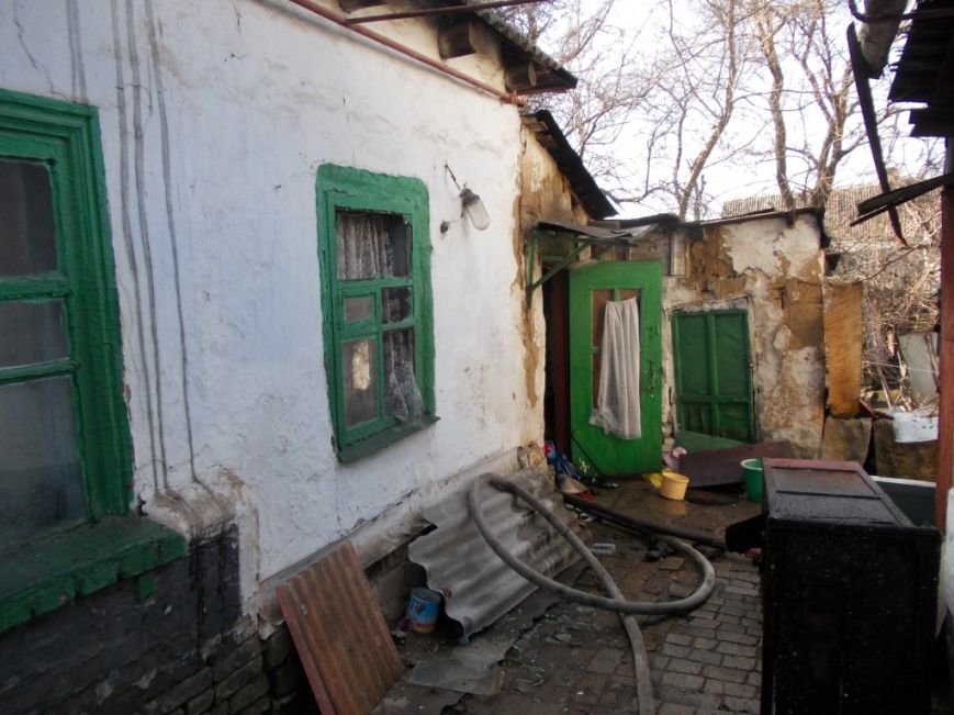 В Запорожье при пожаре погибла 76-летняя женщина (ФОТО) (фото) - фото 1 В Запорожье при пожаре погибла 76-летняя женщина (ФОТО) (фото) - фото 1