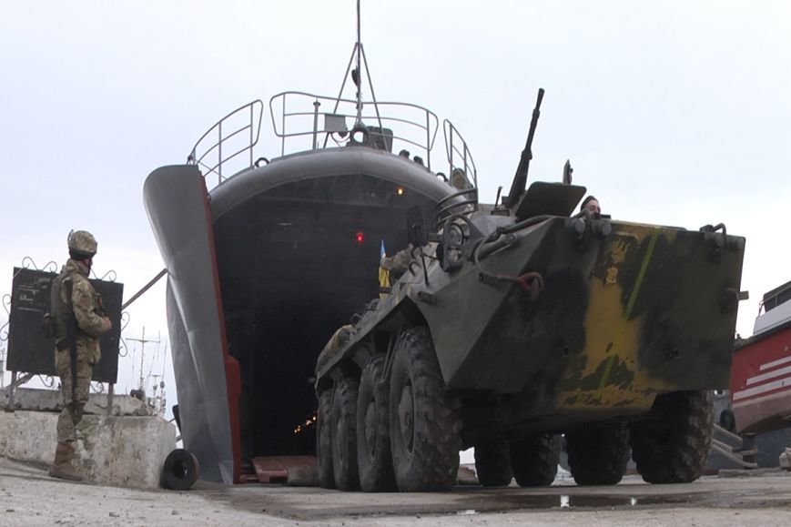 В Одесской области высадились морские пехотинцы (ФОТО) (фото) - фото 1