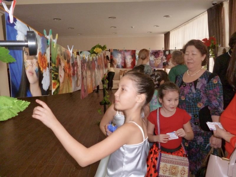 Театр моды Колибри отметил свой 15-летитний юбилей (фото) - фото 1 Театр моды Колибри отметил свой 15-летитний юбилей (фото) - фото 1