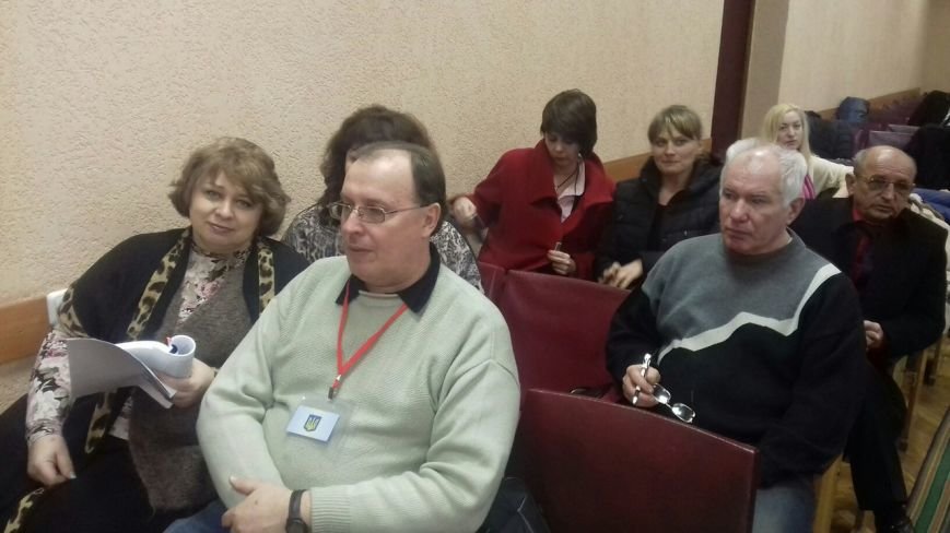 Сегодня горизбирком Кривого Рога последний день регистрирует кандидатов в мэры (фото) - фото 1 Сегодня горизбирком Кривого Рога последний день регистрирует кандидатов в мэры (фото) - фото 1