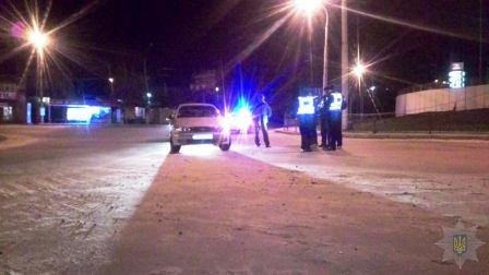 Ночью в Херсоне полиция преследовала пьяного Ночью в Херсоне полиция преследовала пьяного