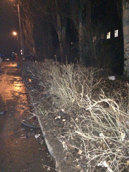 В Кривом Роге на ходу загорелся внедорожник (ФОТО) (фото) - фото 1 В Кривом Роге на ходу загорелся внедорожник (ФОТО) (фото) - фото 1