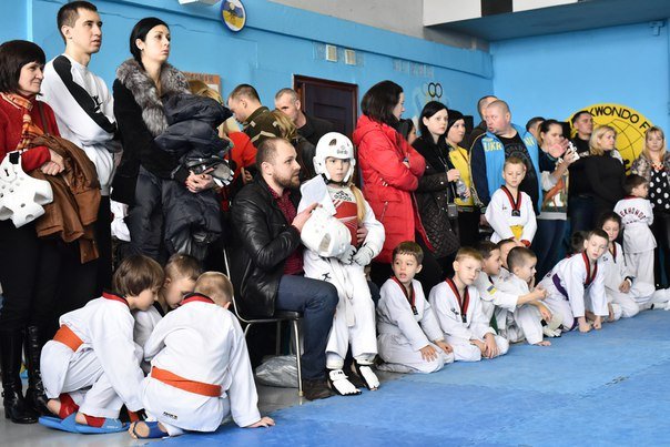 Днепродзержинские тхеквондисты провели чемпионат города (фото) - фото 3 Днепродзержинские тхеквондисты провели чемпионат города (фото) - фото 3