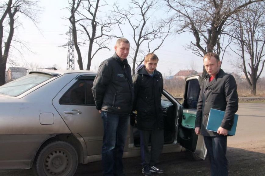 По информацию горожан правоохранители задержали в Кривом Роге сбытчика амфетамина (ФОТО) (фото) - фото 1 По информацию горожан правоохранители задержали в Кривом Роге сбытчика амфетамина (ФОТО) (фото) - фото 1