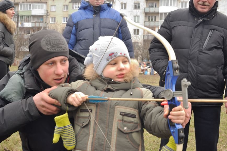 В Новограде-Волынском провели праздник встречи весны (ФОТО, ВИДЕО)... В Новограде-Волынском провели праздник встречи весны (ФОТО, ВИДЕО) (фото) - фото 1