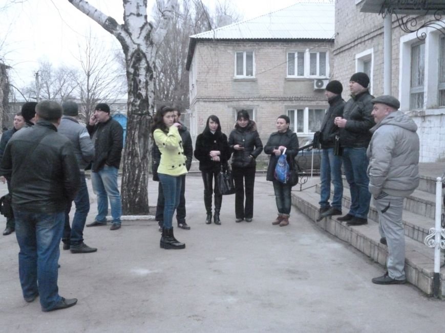 В Родинском, вопреки всему, избран новый исполняющий обязанности городского головы (фото) - фото 2 В Родинском, вопреки всему, избран новый исполняющий обязанности городского головы (фото) - фото 2