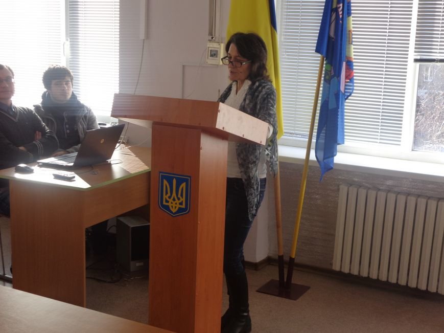 «І чужого навчайтесь, й свого не цурайтесь»: в Красноармейске прошл... «І чужого навчайтесь, й свого не цурайтесь»: в Красноармейске прошла международная конференция, посвященная местному самоуправлению (фото) - фото 8