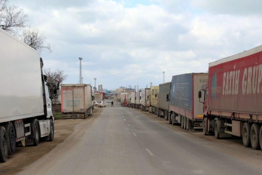 В морском порту Актау проходит рабочая встреча с представителями государственных органов Казахстана, Турции и Азербайджана по обсуждению вопросов упрощения таможенного администрирования (фото) - фото 1 В морском порту Актау проходит рабочая встреча с представителями государственных органов Казахстана, Турции и Азербайджана по обсуждению вопросов упрощения таможенного администрирования (фото) - фото 1