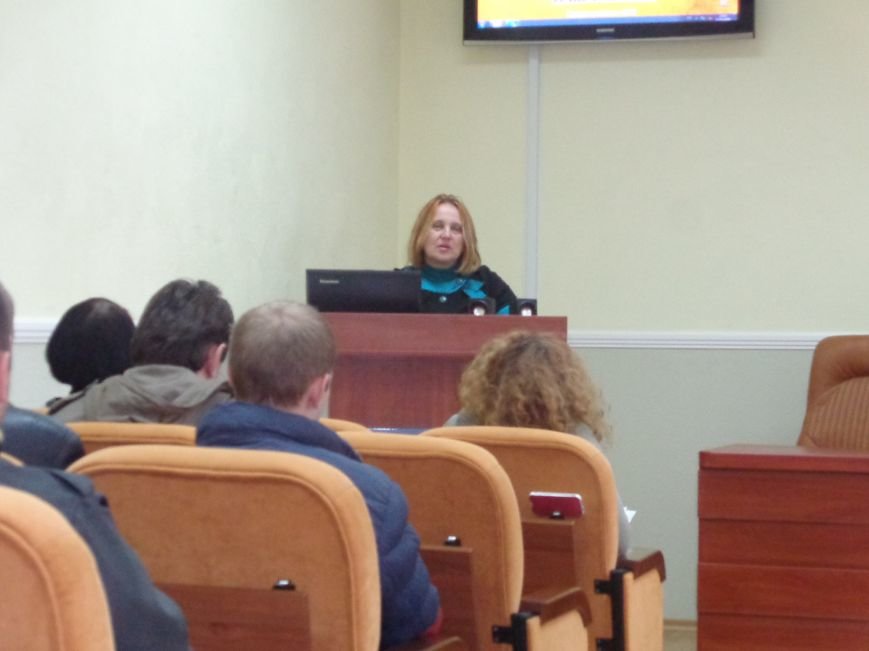 В ДонНТУ Красноармейска стартовала гуманитарная конференция, посвящ... В ДонНТУ Красноармейска стартовала гуманитарная конференция, посвященная феномену украинской интеллигенции (фото) - фото 8