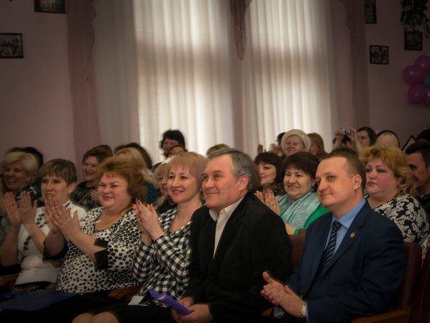 В преддверии профессионального праздника в Макеевке поздравили работников ЖКХ (фото) - фото 1